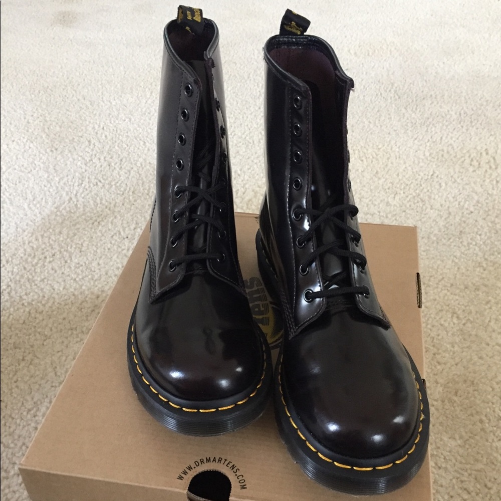 Dr. Martens 1460 8-Eye Boot W (Women's), 11(UK9)